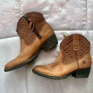 Born Studded Western Ankle Boots – Brown Distressed Leather – Size 7